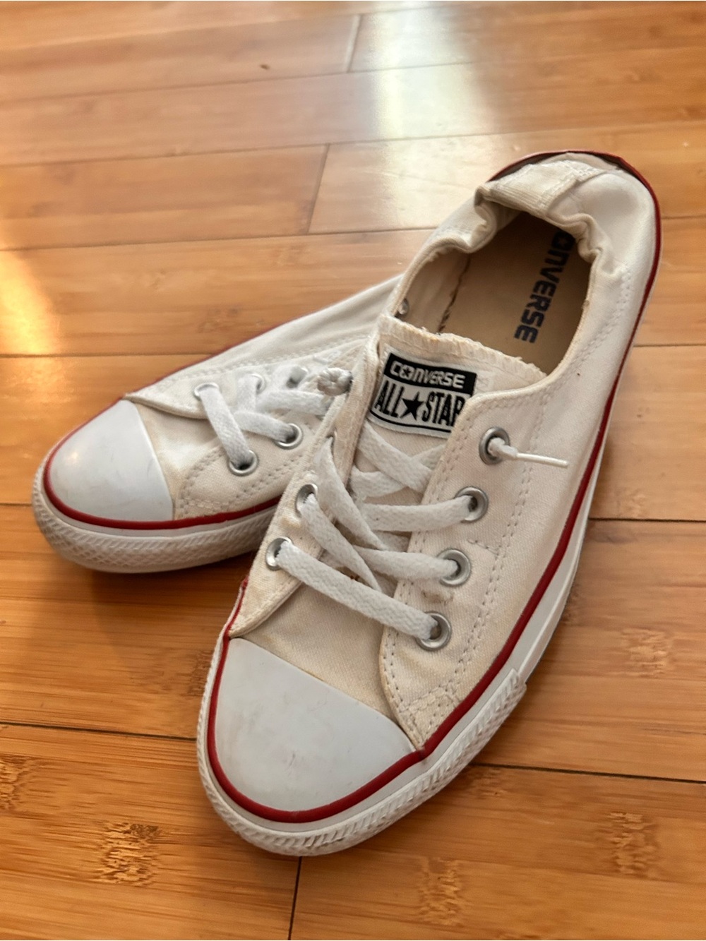 Chuck Taylor All Star Women’s Shoreline Sneaker size 9